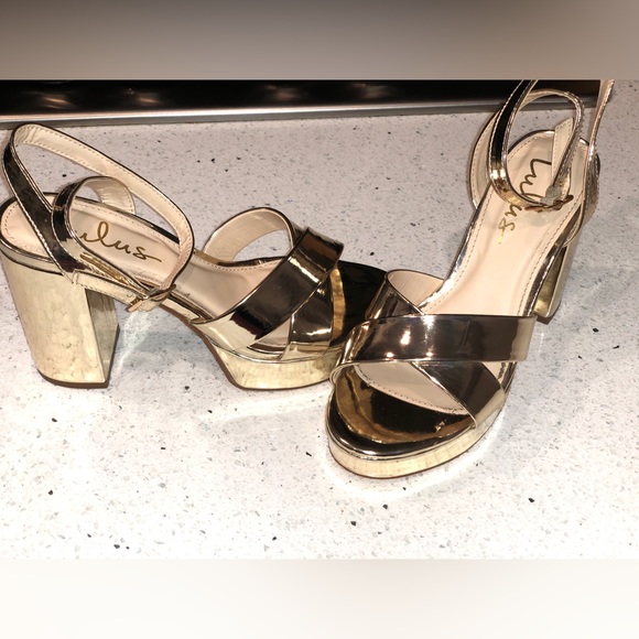Lulus gold platforms - Picture 3 of 5